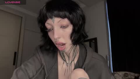 Nana online show from December 24, 11:28 am