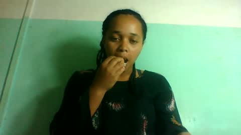 nandrianina416143 online show from June 15, 6:24 am
