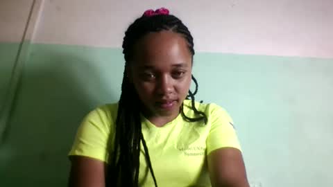 nandrianina416143 online show from June 8, 5:19 am