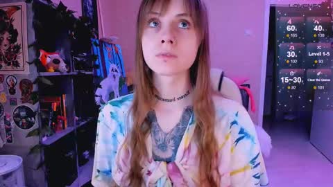 Monday-Friday 12-4 AM and 6-9 AM New York time online show from February 19, 8:31 pm