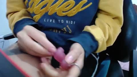 nanna yoshi online show from January 28, 6:17 pm