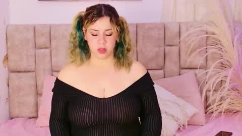 nanymatrioska online show from January 14, 9:09 pm