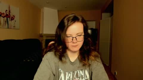naomi_di online show from June 25, 7:37 pm