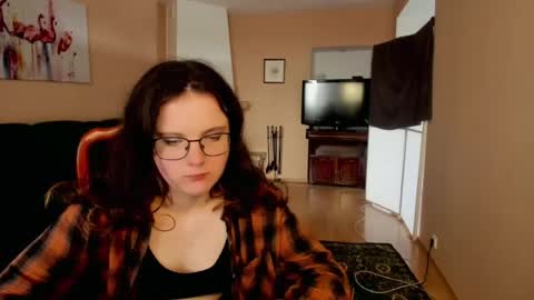 naomi_di online show from July 14, 10:54 am