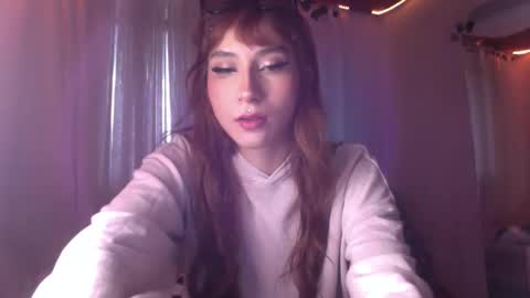  Naomi  online show from June 7, 6:04 pm