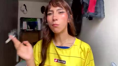  Naomi  online show from July 4, 5:31 pm