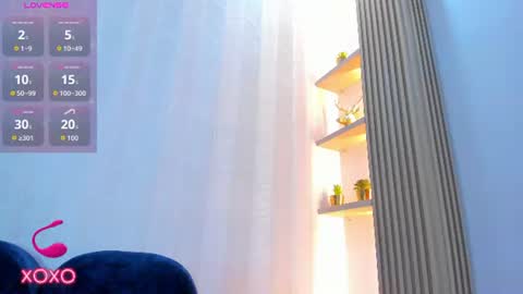 Naomi online show from June 25, 11:13 am