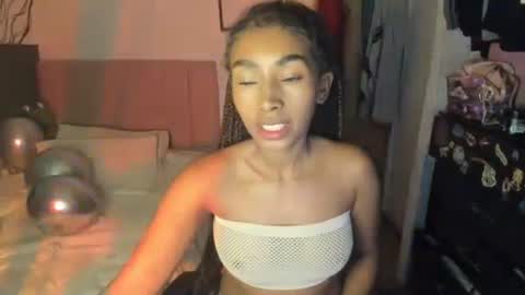 Naomii online show from January 22, 12:06 am