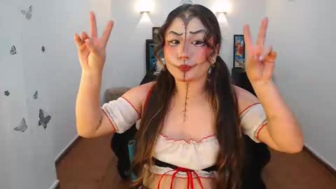Snapshot of naomii_san chatting on October 11, 7:46 am liz3 online show from October 11, 7:46 am