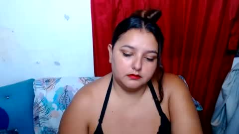 naomiquiin online show from July 19, 5:20 am