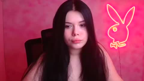 Naomi online show from November 18, 12:28 pm