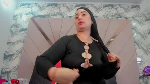 Naomy online show from January 12, 4:40 am