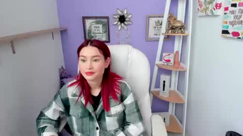 naomy online show from July 15, 7:51 pm