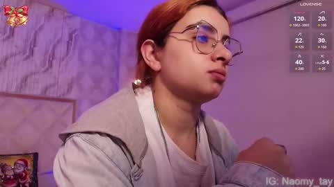 Naomy  online show from December 1, 3:21 am