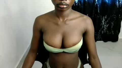 Mila online show from April 14, 8:36 am