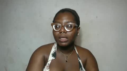 Snapshot of nastyhairy7 chatting on October 5, 7:24 am nastyhairy7 online show from October 5, 7:24 am