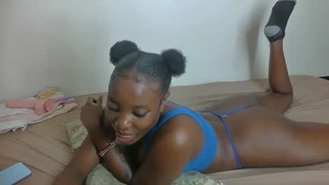 Snapshot of nastyivy1 chatting on October 13, 2:25 am nastyivy1 online show from October 13, 2:25 am