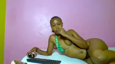 Nastykelly1 online show from July 29, 9:20 am