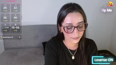 nathalia online show from December 14, 11:32 pm