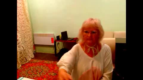 natali online show from November 5, 6:57 pm