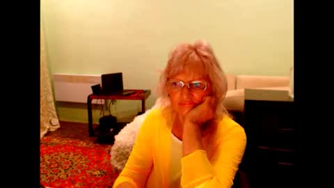 Snapshot of natali7634 chatting on October 3, 3:11 am natali online show from October 3, 3:11 am
