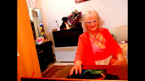 Snapshot of natali7634 chatting on January 12, 7:53 pm natali online show from January 12, 7:53 pm