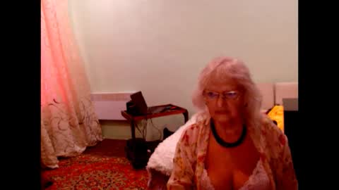 Snapshot of natali7634 chatting on October 11, 1:36 pm natali online show from October 11, 1:36 pm