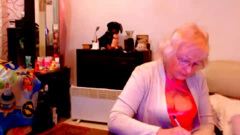 Snapshot of natali7634 chatting on February 6, 3:59 am natali online show from February 6, 3:59 am