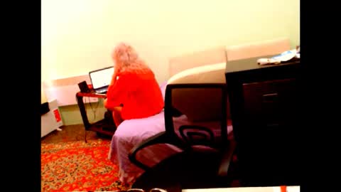 Snapshot of natali7634 chatting on October 15, 8:39 am natali online show from October 15, 8:39 am