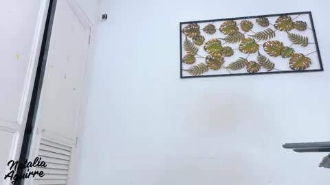 Naty  online show from January 12, 6:13 pm