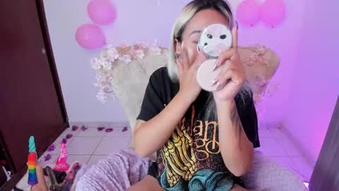 Nataliua Henao online show from October 8, 5:39 pm