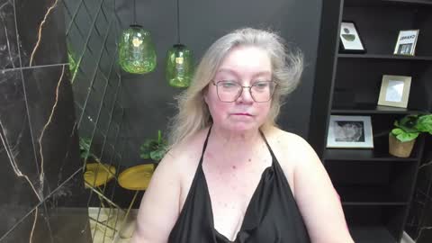 Snapshot of natalicloud chatting on January 26, 1:25 pm NataliCloud online show from January 26, 1:25 pm