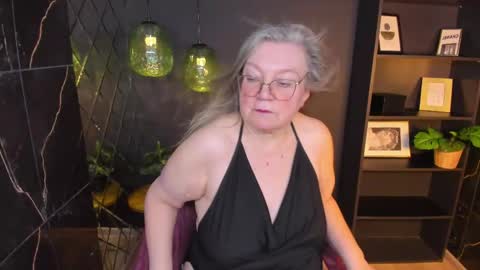 NataliCloud online show from May 1, 1:36 pm