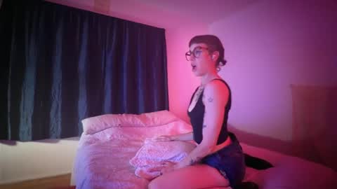 Natalie Six online show from July 5, 6:41 am