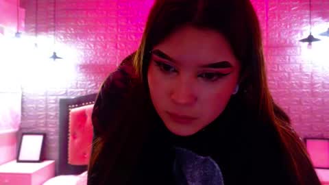 natalie  online show from October 6, 3:01 am