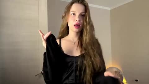 Monica online show from June 23, 11:19 am