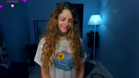 Natalie online show from October 13, 5:10 am