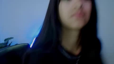 Nataly Escobar online show from February 2, 1:32 pm