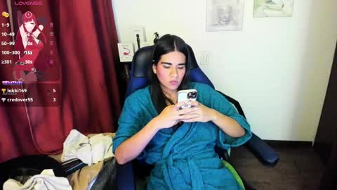 Snapshot of natasha777_a chatting on September 18, 10:41 pm Natasha online show from September 18, 10:41 pm