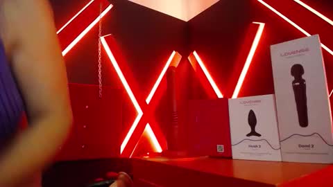 Natasha online show from October 8, 9:30 pm