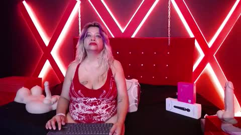 Natasha online show from November 7, 8:47 pm