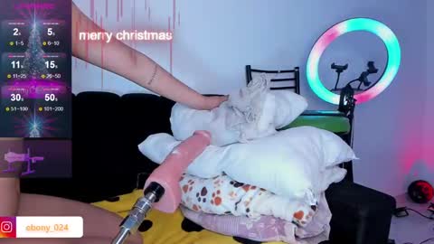 Snapshot of natasha_hot024 chatting on December 21, 10:17 am natasha online show from December 21, 10:17 am