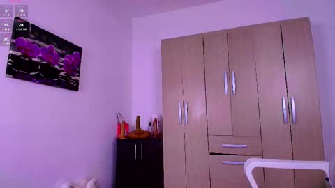 natasha_klump online show from March 19, 11:03 am