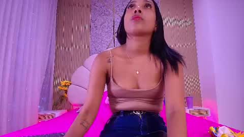 Natasha online show from June 17, 7:15 pm
