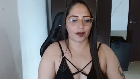 Natasha Smithe  online show from October 4, 3:56 am