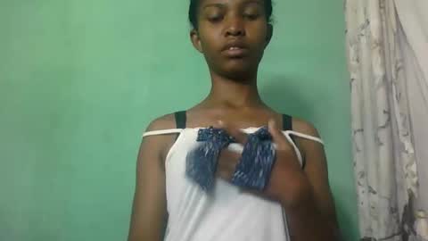 nathalie004 online show from October 16, 6:16 am