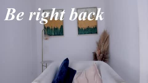nathalieluky online show from June 18, 6:26 am