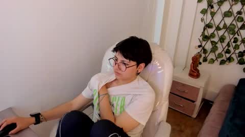 nathalyy_ds online show from November 24, 8:55 pm