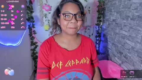 Naty online show from December 20, 8:07 am