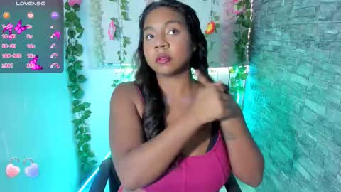 Naty online show from October 8, 9:08 pm